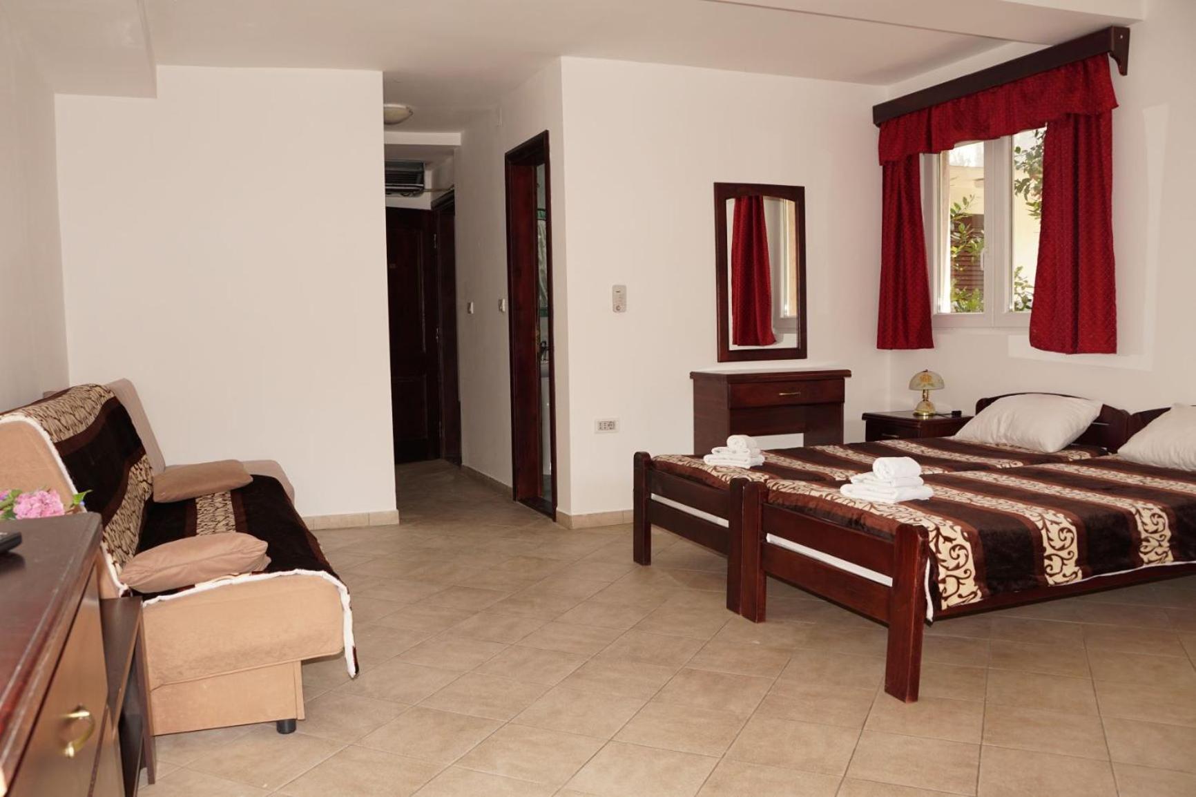 Apartments Stanivukovic Budva Kamer foto